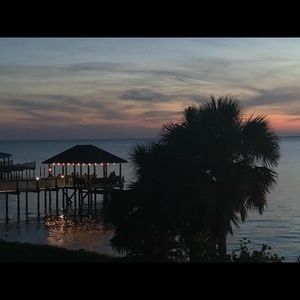 Meet your Posher, Carla